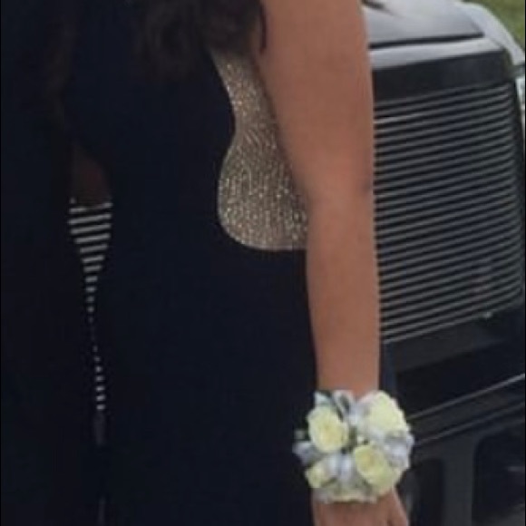 Davids bridal prom dress (worn once) - Picture 7 of 8